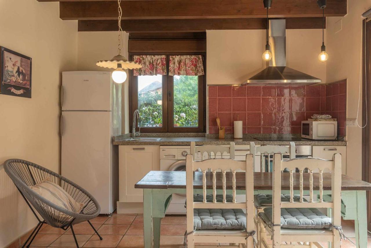Pensjonat Casa De Aldea El Toral Rales  Zewnętrze zdjęcie